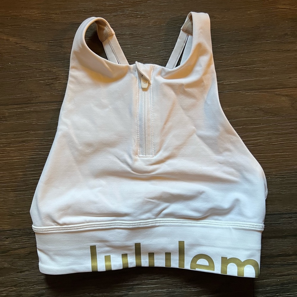 Lululemon high neck sports bra
